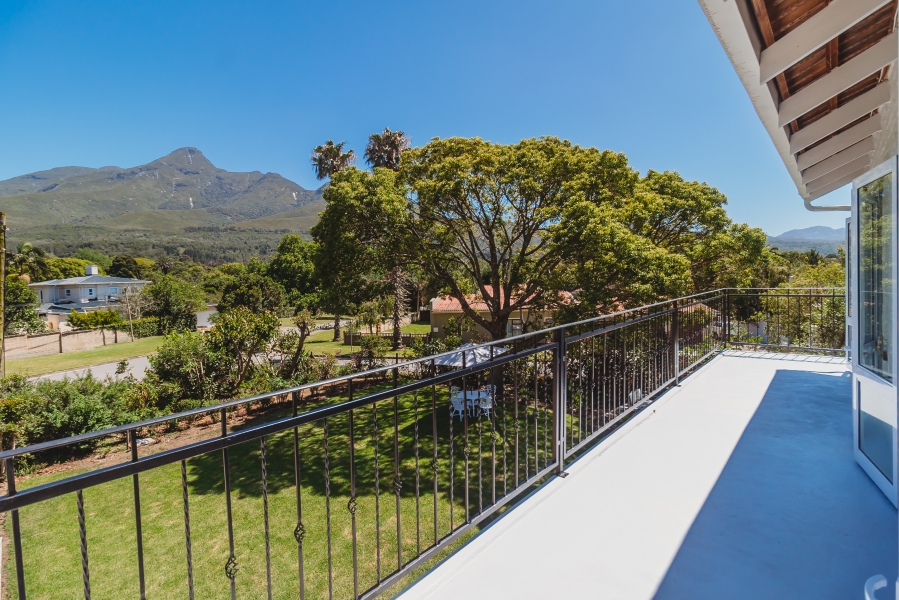 4 Bedroom Property for Sale in Fernridge Western Cape